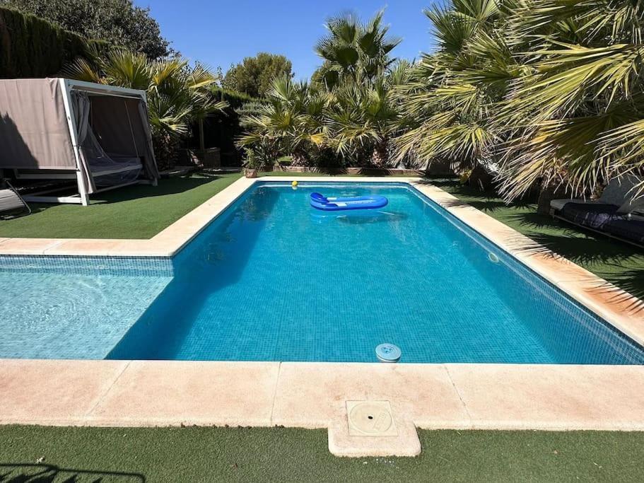 Espectacular Alojamiento Con Piscina En ליריה מראה חיצוני תמונה